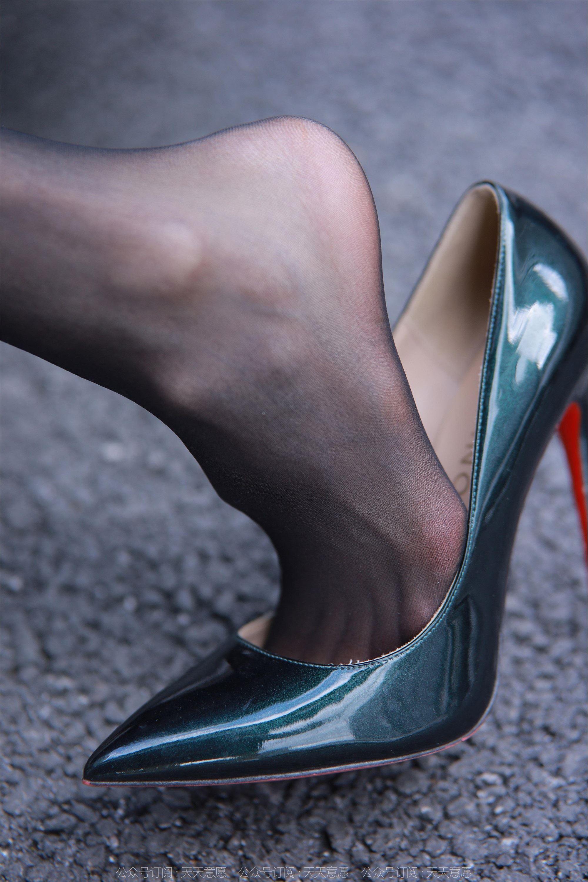 IESS异思趣向  2022.11.18 丝享家 1272 小六《爱的跟随》